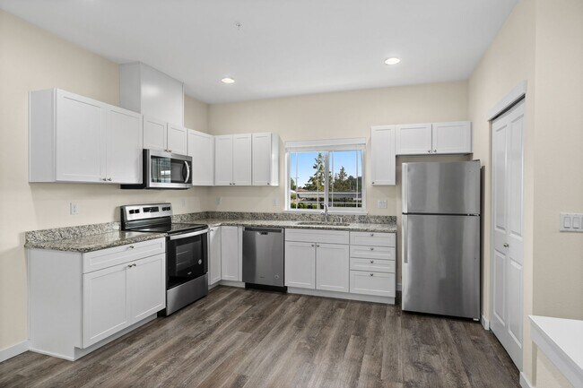 Foto del edificio - 6215 Parker Rd E