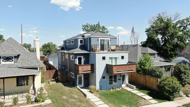 Building Photo - 1336 Osceola St