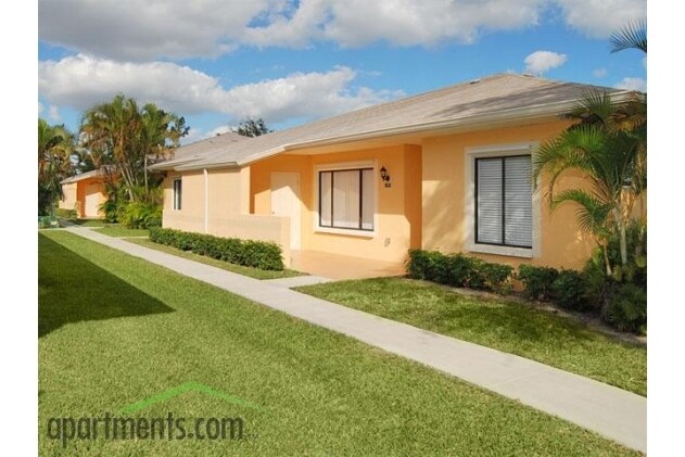 Lakeside Villas Apartments West Palm Beach Fl Building Photo Lakeside Villas