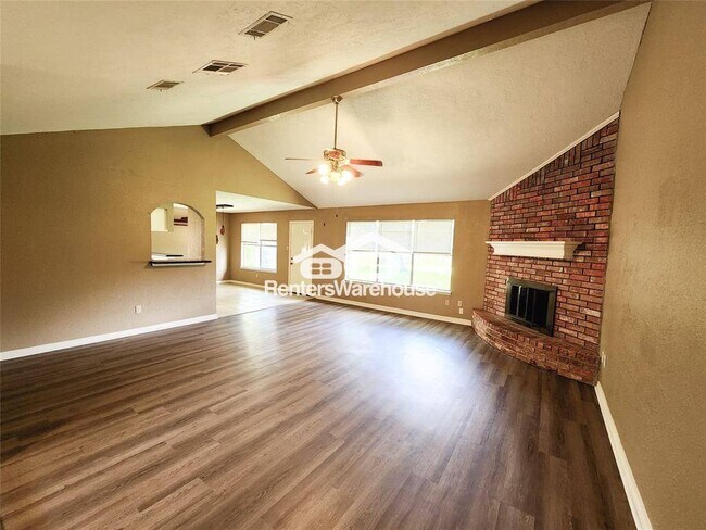 Foto del edificio - 1359 Tenderden Dr