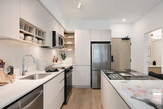 Interior Photo - Spencer Block