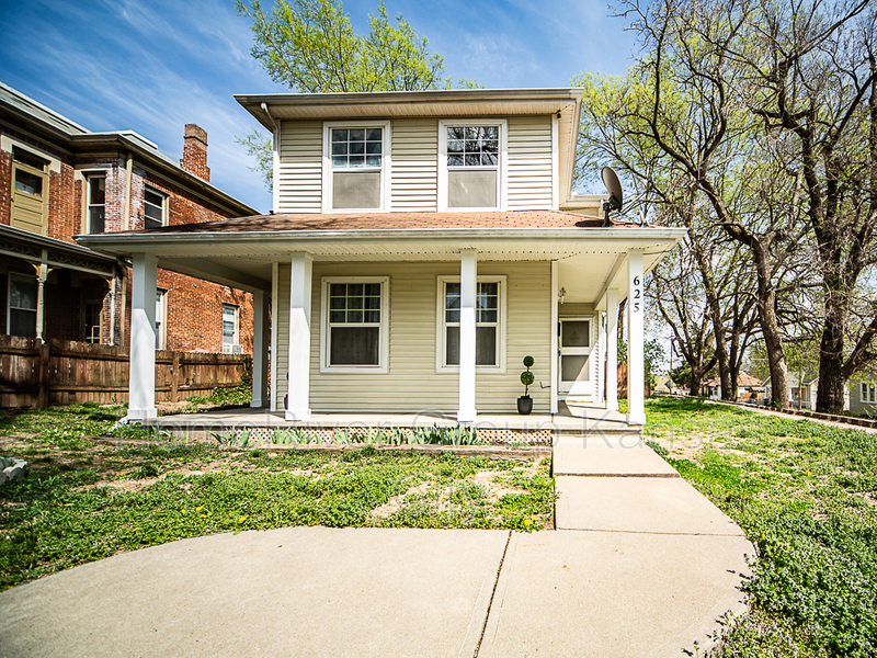 Foto principal - 625 S 14th St