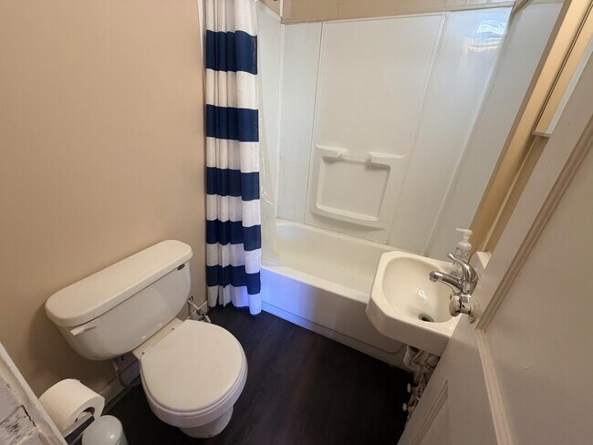 Foto del edificio - 2220 20th St