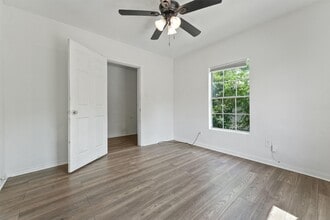 Building Photo - 3021 Florida St
