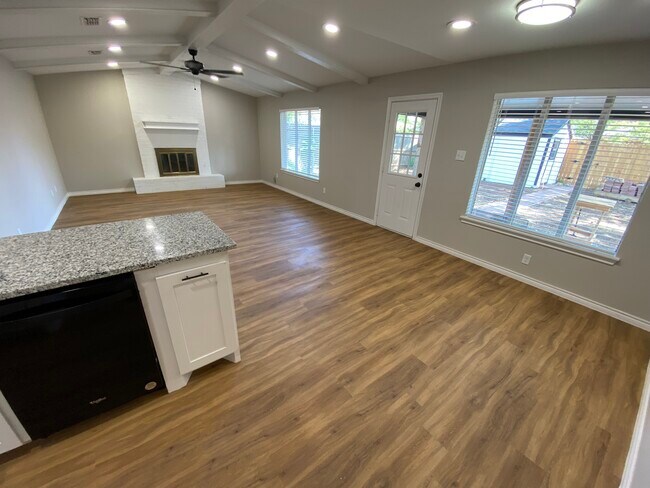 Foto del edificio - 3213 91st St