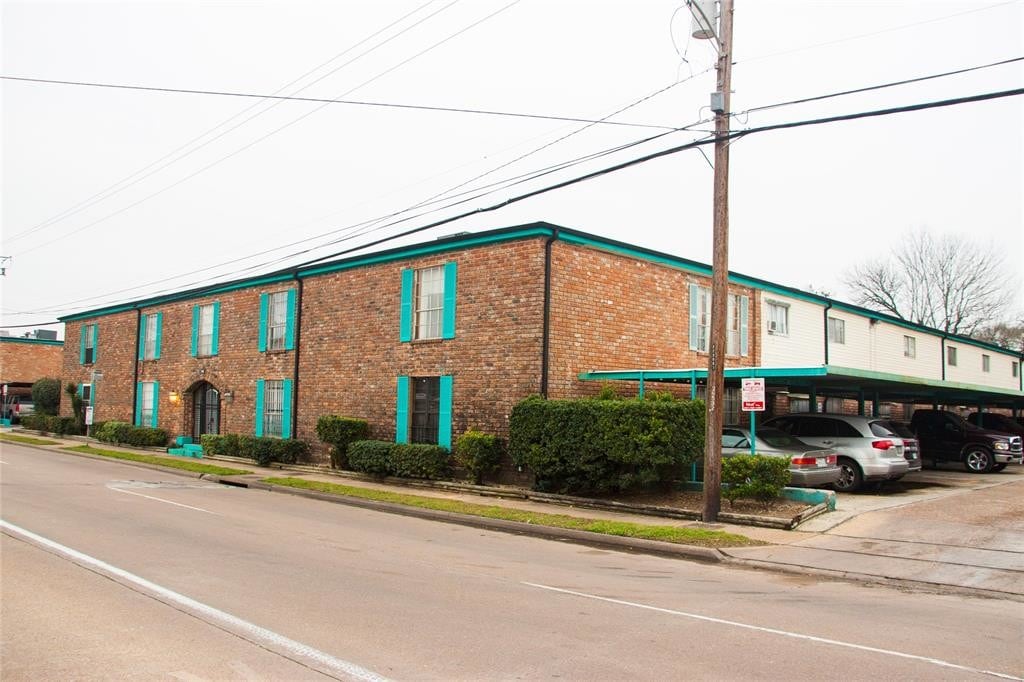 5617 St Unit 106, Houston, TX 77081 Condo for Rent in