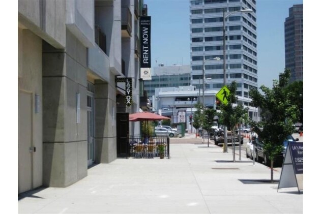 Foto del edificio - 261-267 S San Pedro St