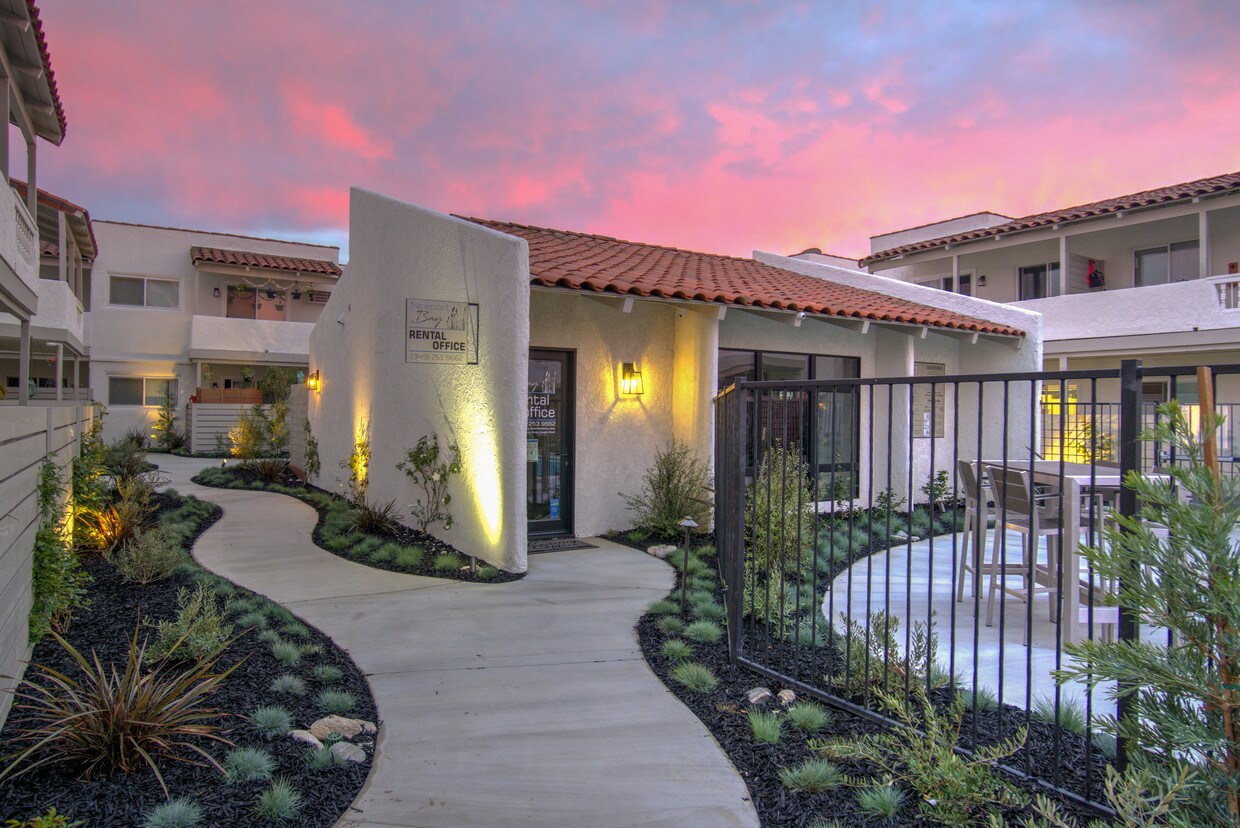 Newport Bay Apartments Newport Beach, CA