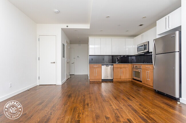 Building Photo - 1209 Dekalb Ave