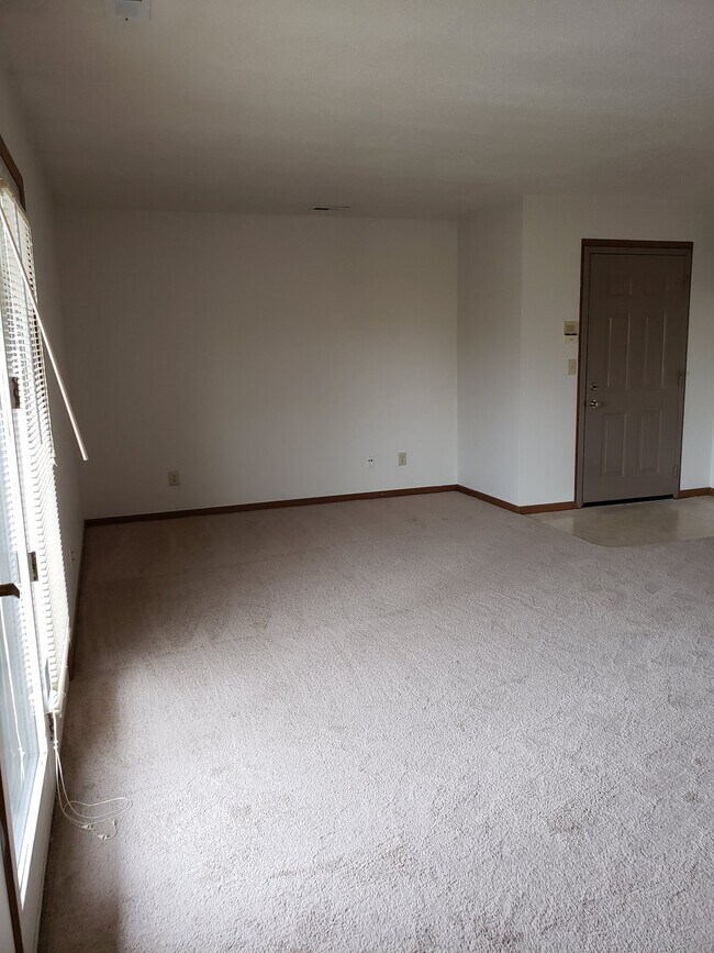 Foto del edificio - 5742 Ryewyck Dr