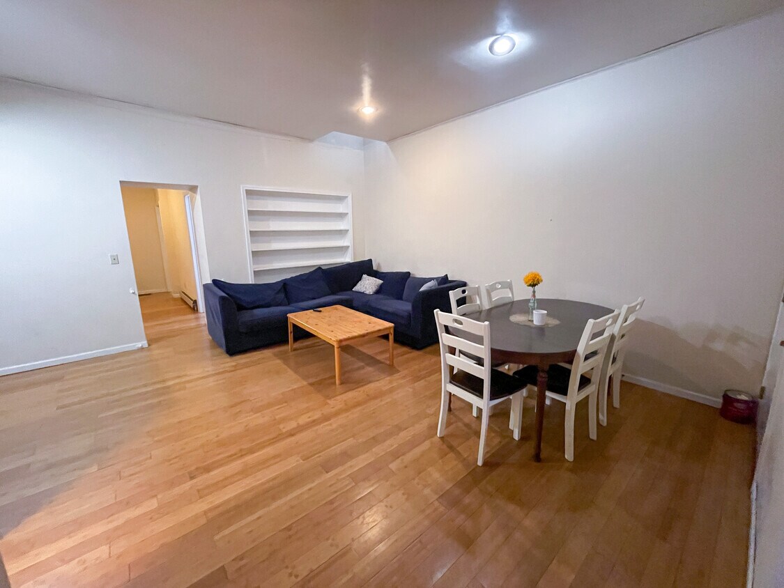 Foto principal - 138 Court St