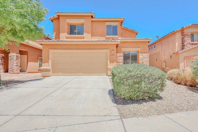 Building Photo - 4 Bedroom, 3 Bath