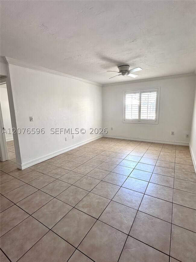 Building Photo - 8615 SW 68th Ct