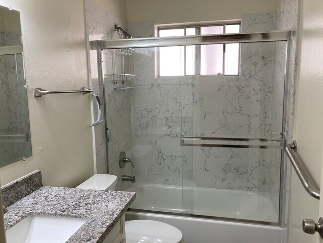 Bath - 4316 Rilea Way