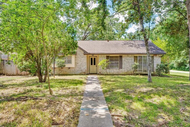 Foto del edificio - 24815 Spring Creek Dr