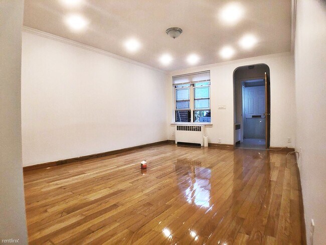 Building Photo - 2 br, 1 bath House - 8848 20th Ave