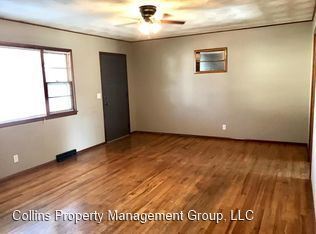 Building Photo - 3 br, 1.5 bath House - 2230 N Nias