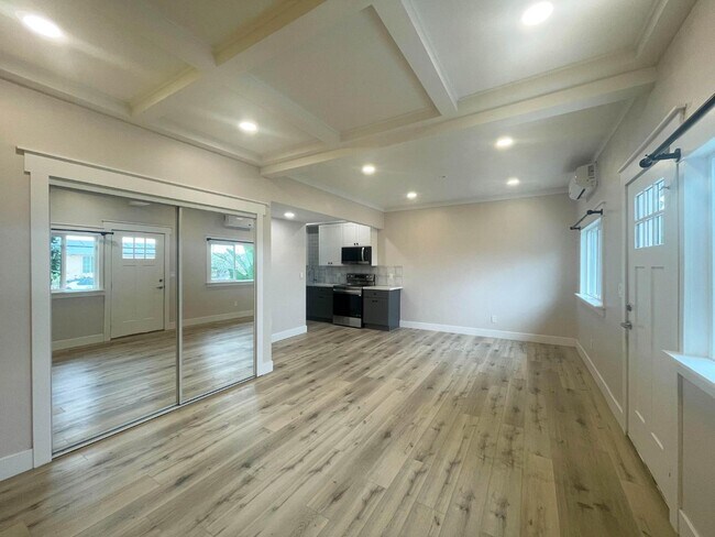 Foto del edificio - 3091-3095 39th St - 3093 #B