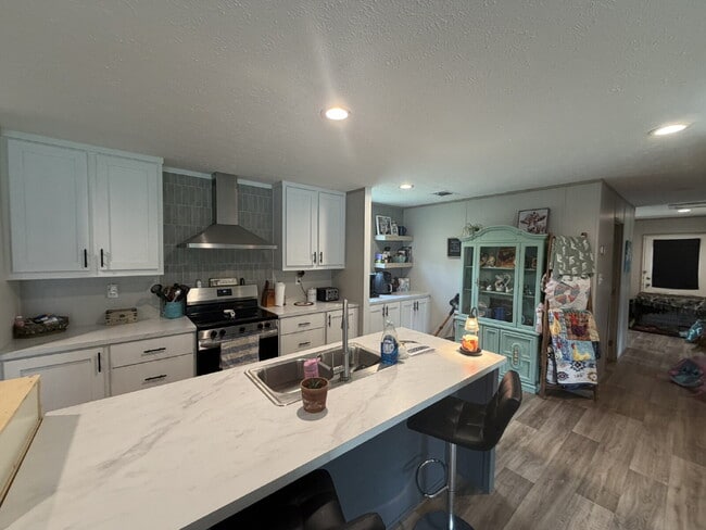 Building Photo - Mobile Home for Rent