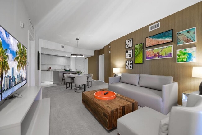 Building Photo - 4111 S Ocean Dr