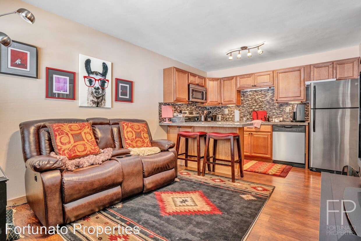 Primary Photo - 1 br, 1.5 bath House - 4192 Highway 9 Unit...