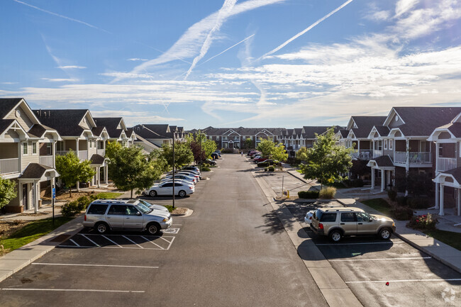 Apartments - The Meadows at Dunkirk Apartment Homes