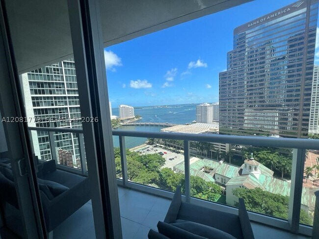Building Photo - 485 Brickell Ave