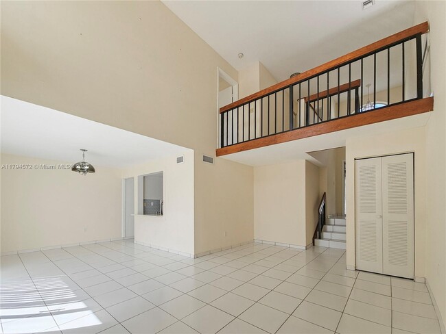 Foto del edificio - 1341 SW 124th Ct