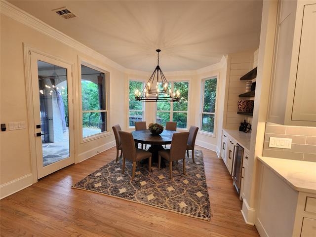 Building Photo - 401 Fall Creek Dr