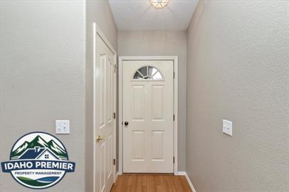 Foto del edificio - 4245 S Danridge Ave