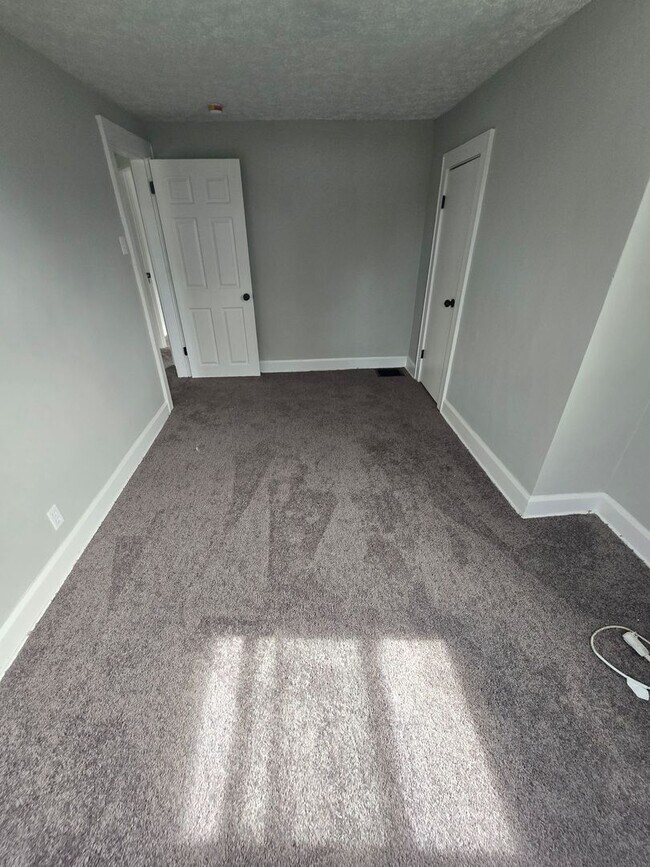 Foto del edificio - 3 BEDROOM SINGLE FAMILY HOME