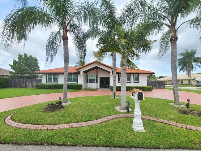 Building Photo - 16177 SW 155th Ave