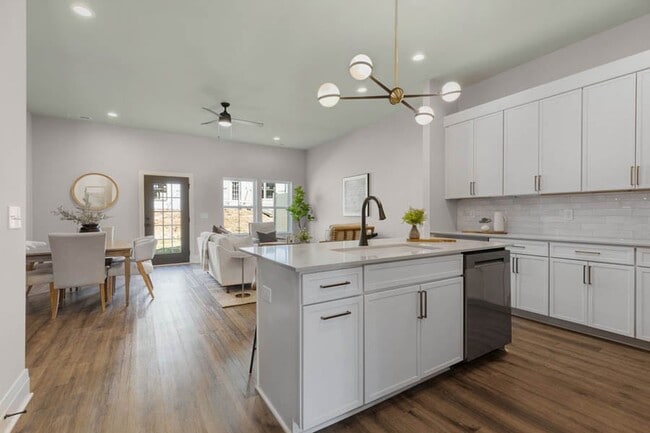 Foto del edificio - Noble Place Townhomes