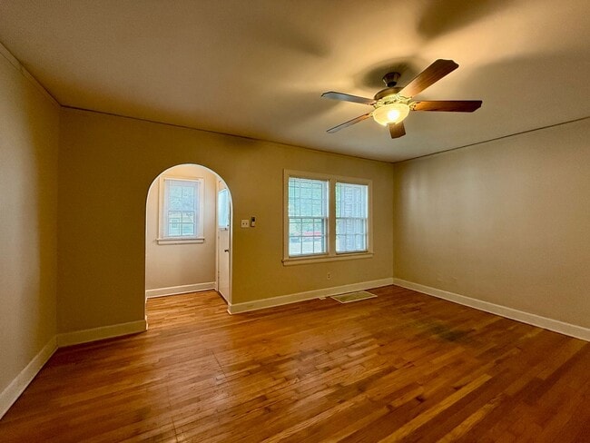 Building Photo - 4008 E Orme St