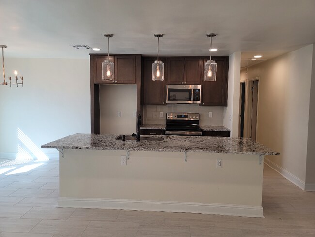 Foto del edificio - 3255 Tulane Dr