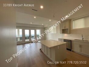 Building Photo - 33789 Knight Ave