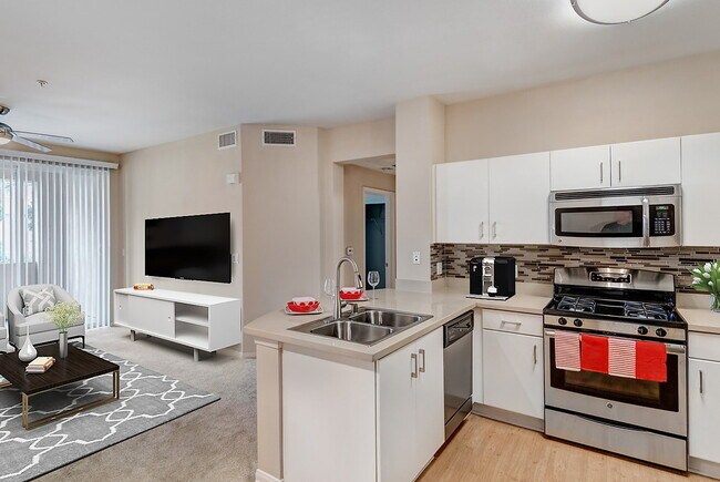 Foto del edificio - Renaissance at Uptown Orange