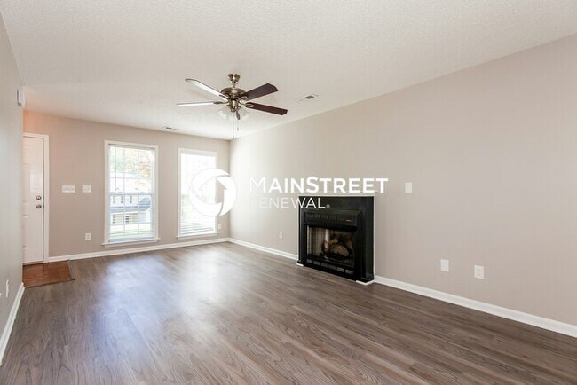 Building Photo - 3 Bedroom Pet-Friendly Home in Charlotte, ...