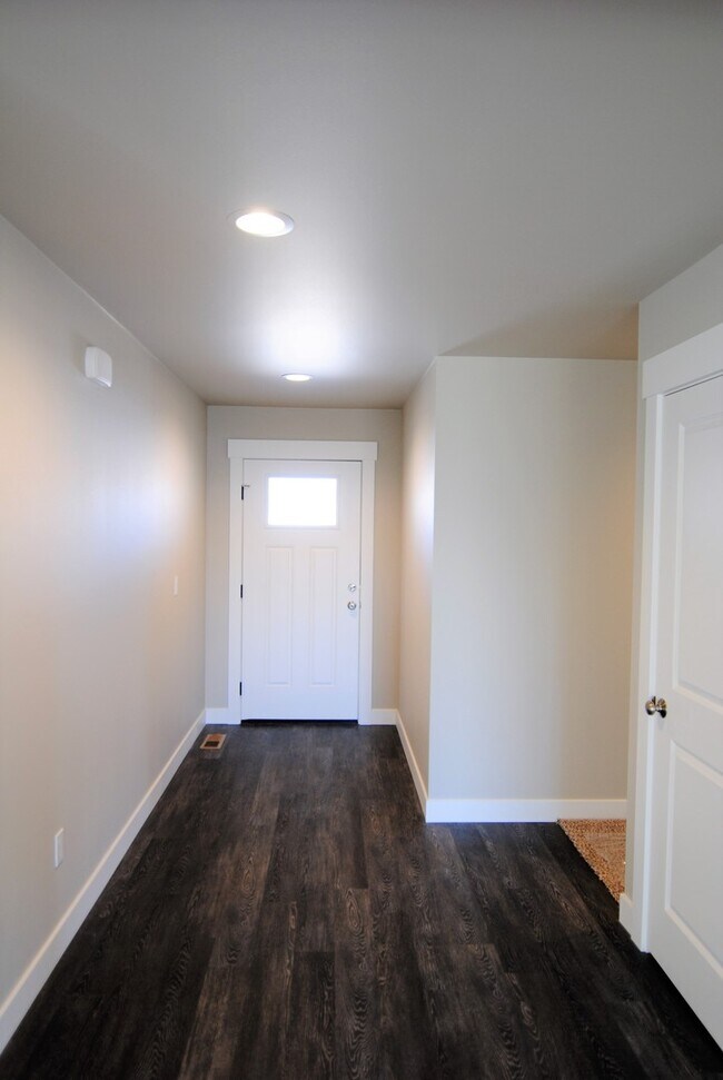 Foto del edificio - 3 Bedroom, 2 Bath Rambler in Mary Hill Est...