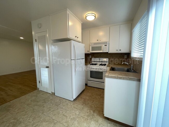 Building Photo - 226 Harben Cir