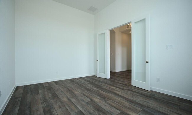 Foto del edificio - 23715 Fernbriar St
