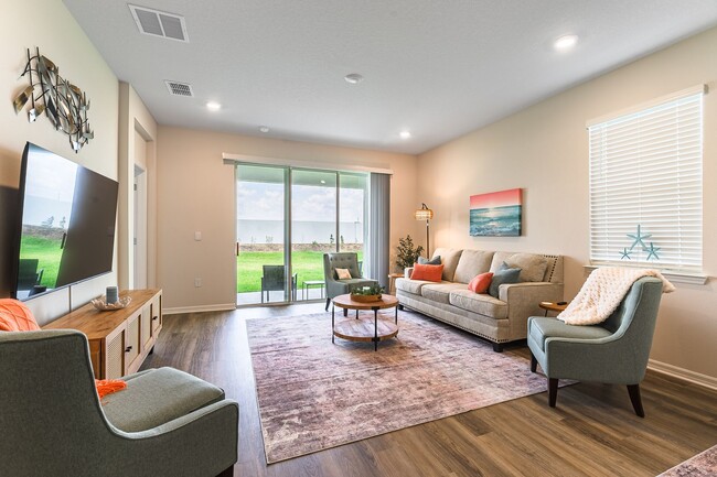 Building Photo - 3 Bedroom Villa - Star Farms