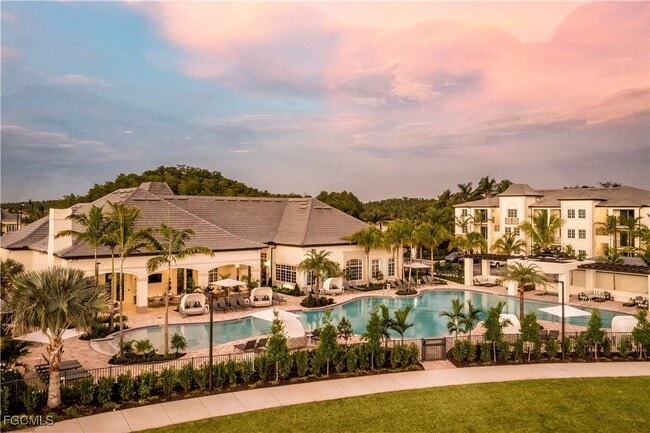 Foto del edificio - 12171 Treeline Ave