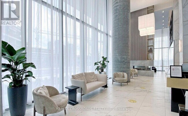 Photo du bâtiment - 950 Portage Pkwy