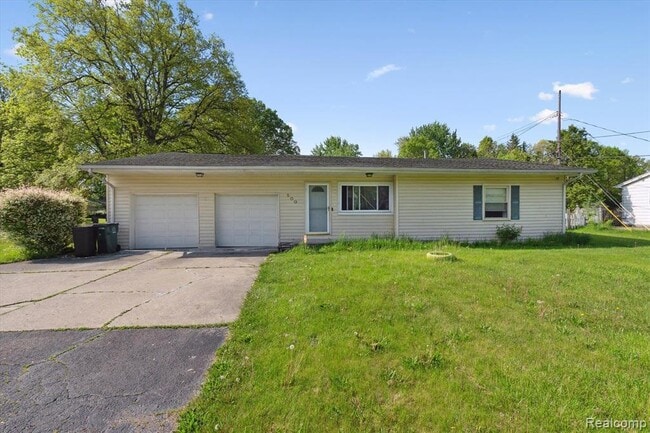 Building Photo - 500 Trombley Rd