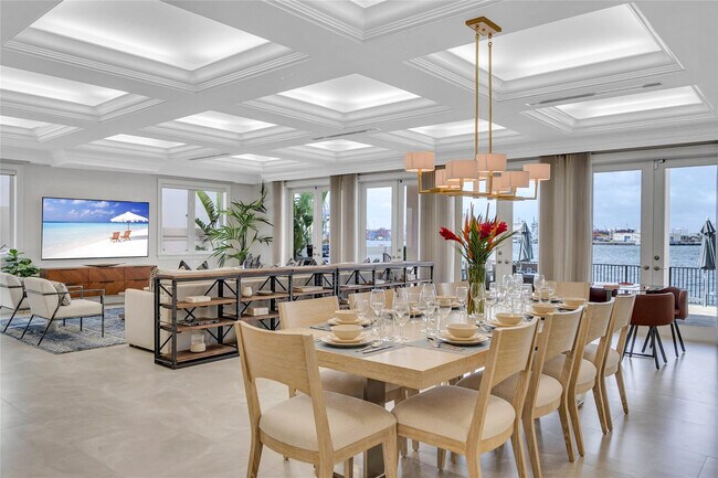 Foto del edificio - 1949 Harbourview Dr