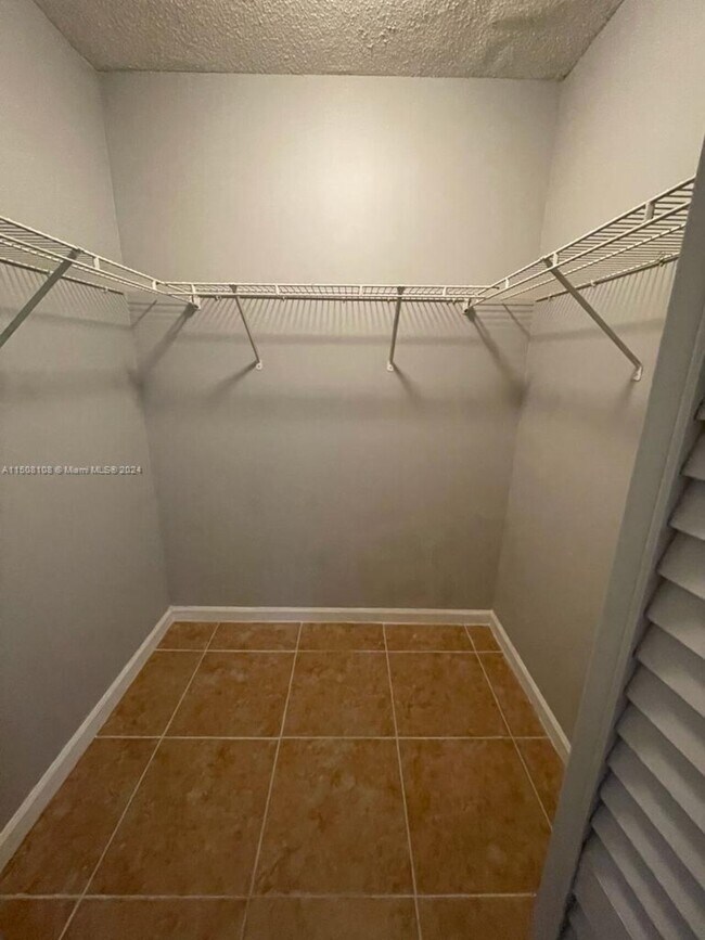 Building Photo - 2731 Ocean Club Blvd  #103
