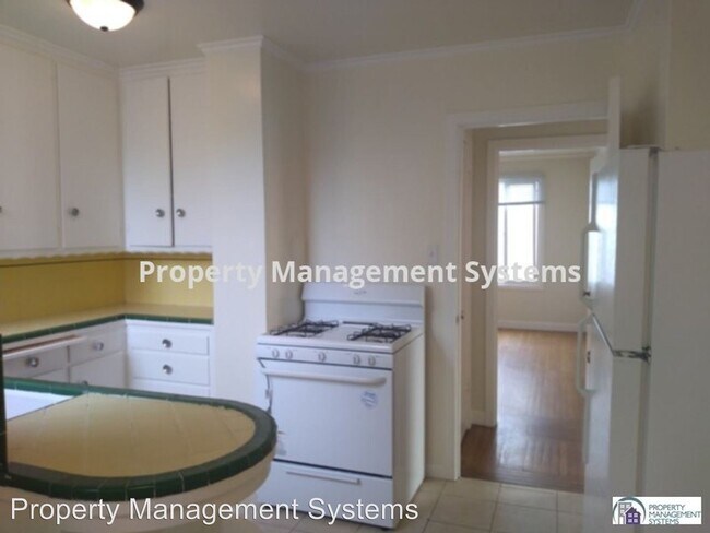 Foto del edificio - 600 33rd Ave