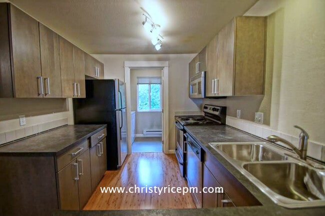 Photo - 718 Kirkland Cir Apartment