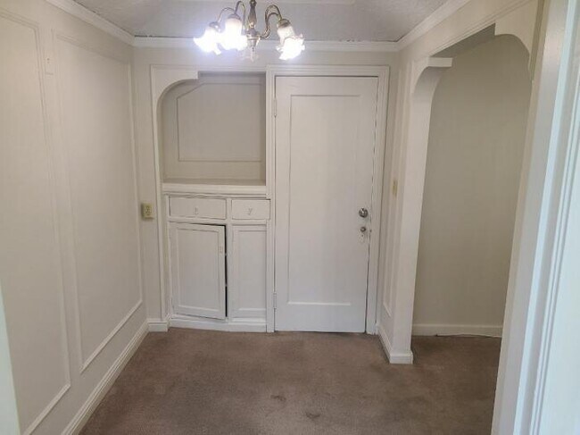 Building Photo - 1 bedroom in San Francisco CA 94116